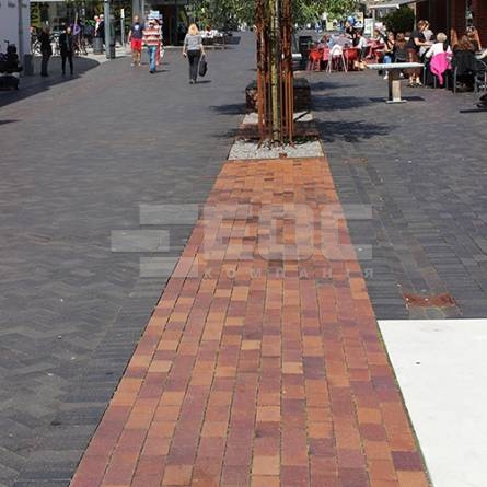 Тротуарная клинкерная брусчатка 04 Rotbraun Bunt 200x100x40