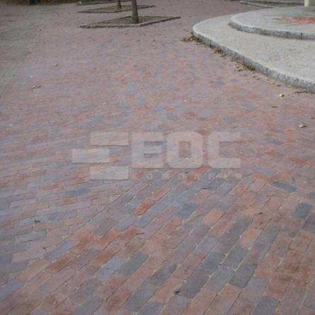 Тротуарная клинкерная брусчатка 04SG Rotbraun Bunt Spezial Gerumpelt 200x100x52