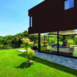 HF17 Red House